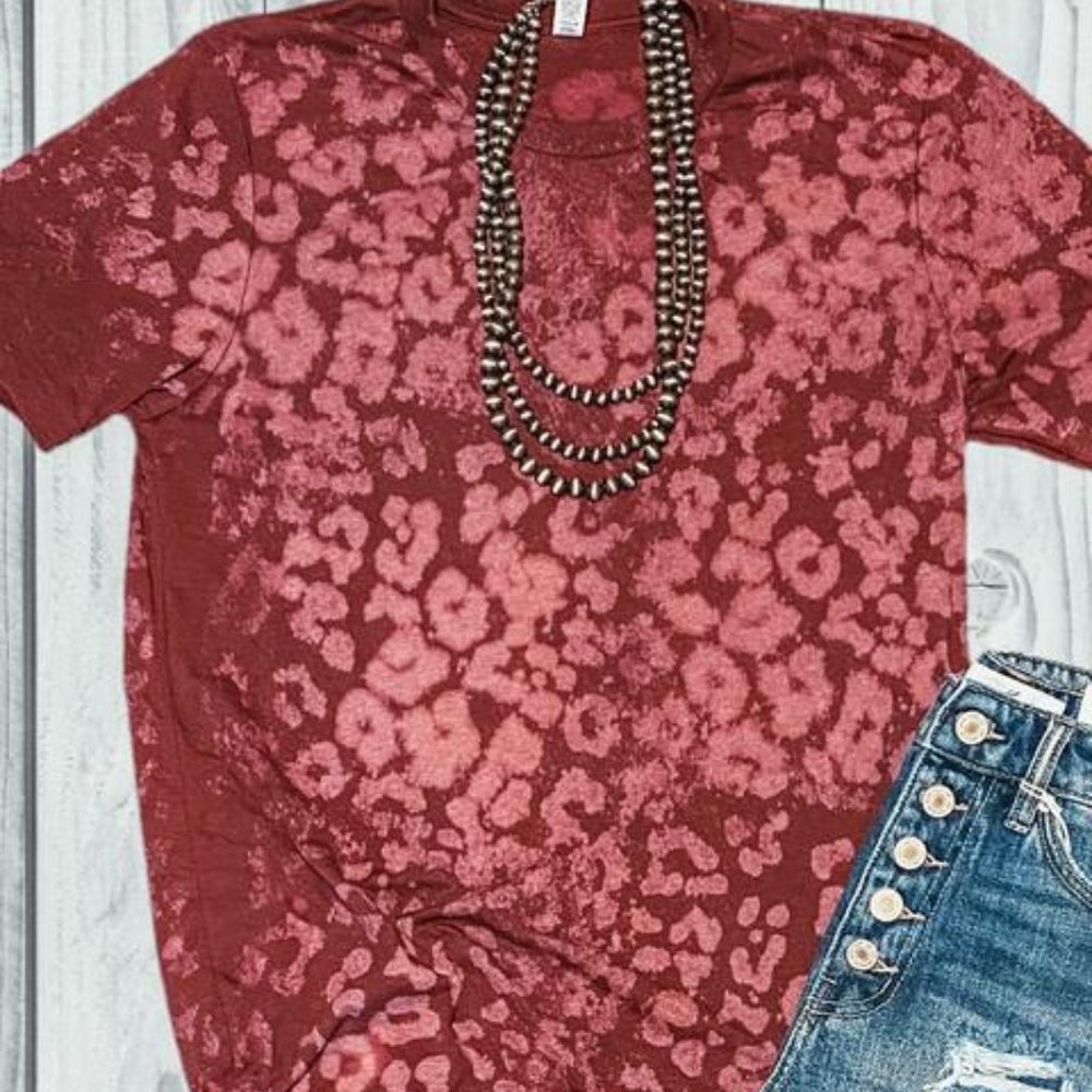 PLAIN MAROON BLEACHED LEOPARD Dye Tee - Picture 6 of 6